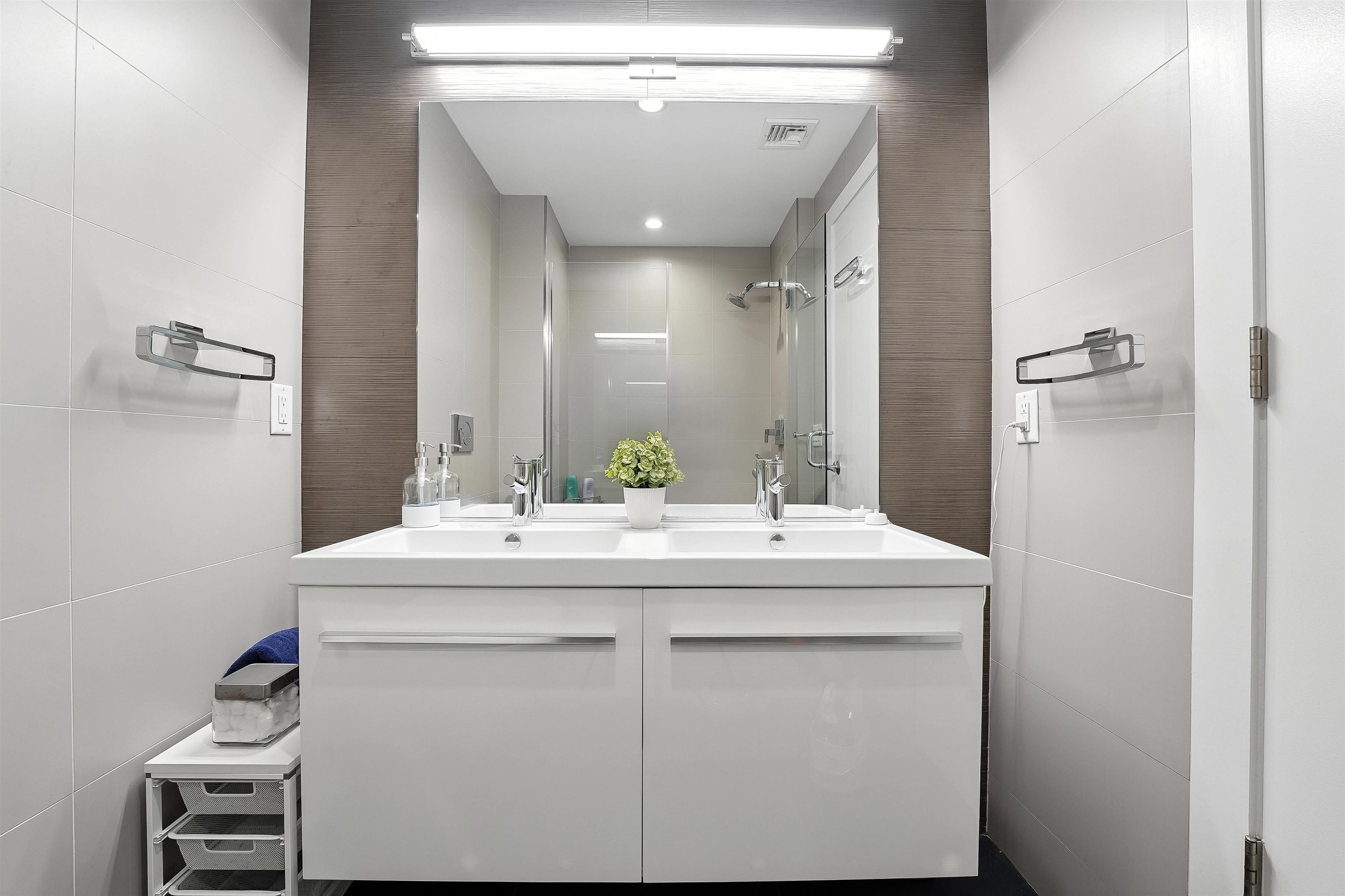 61 14TH ST Unit: #2