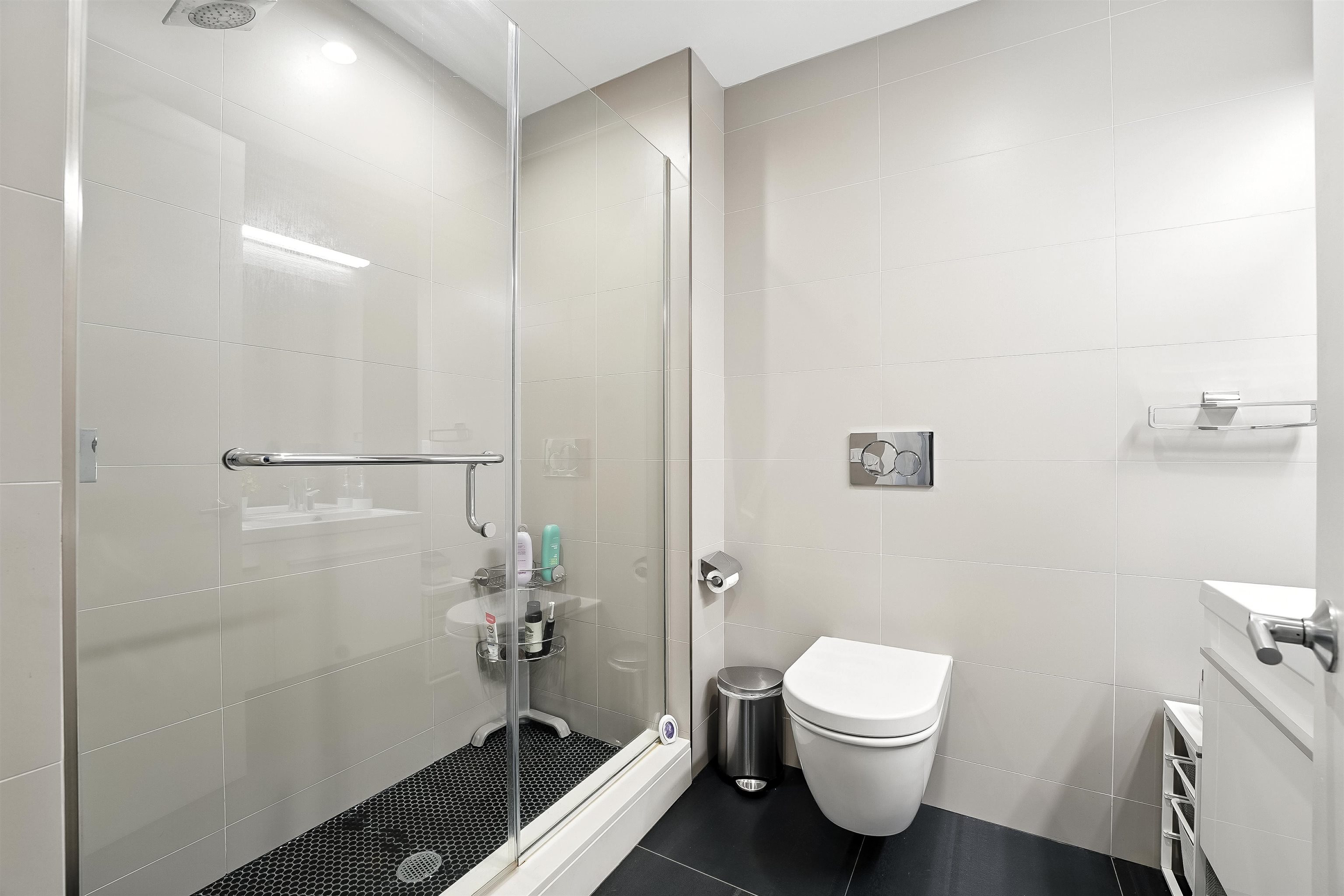 61 14TH ST Unit: #2