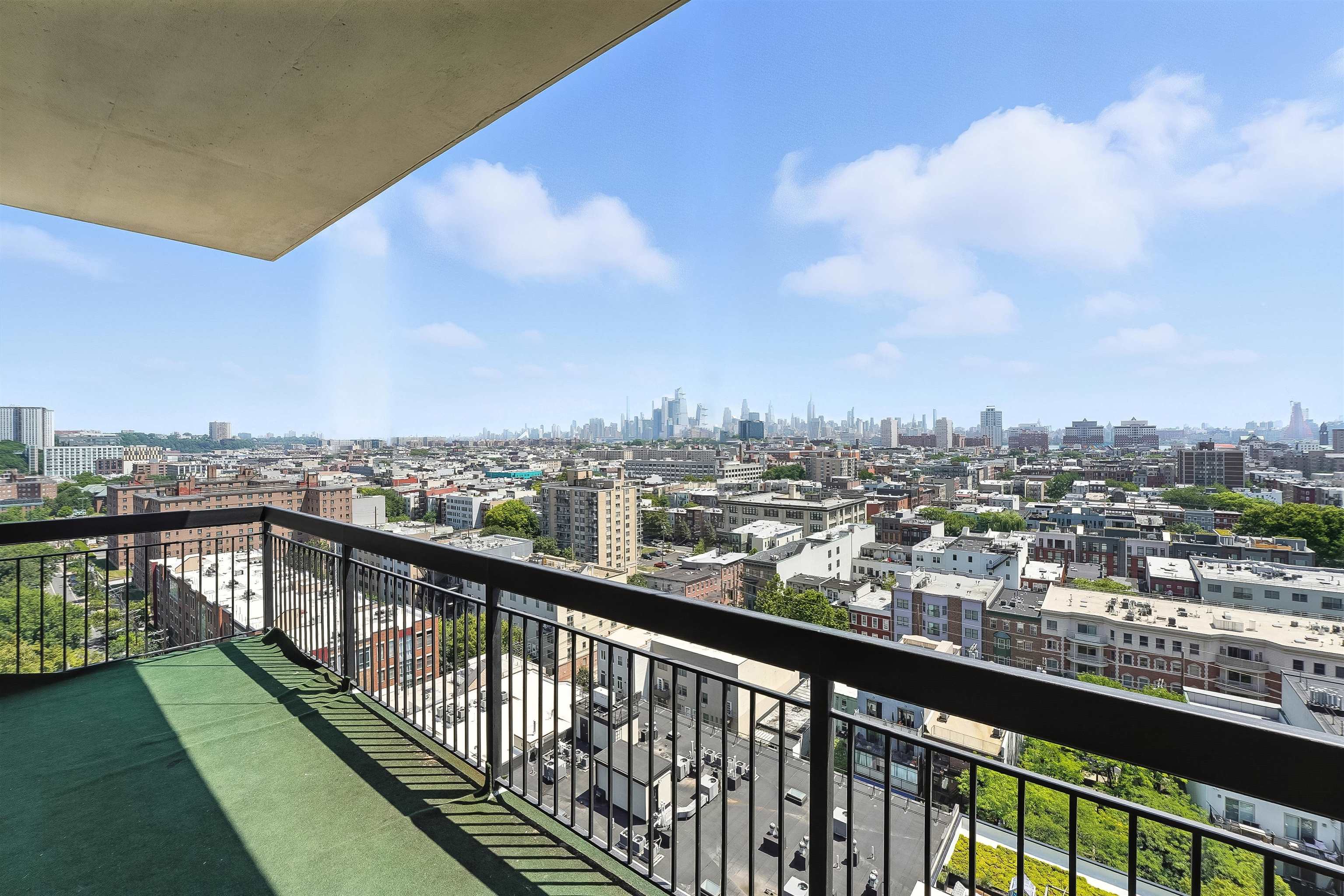 700 1ST ST Unit: 16PD