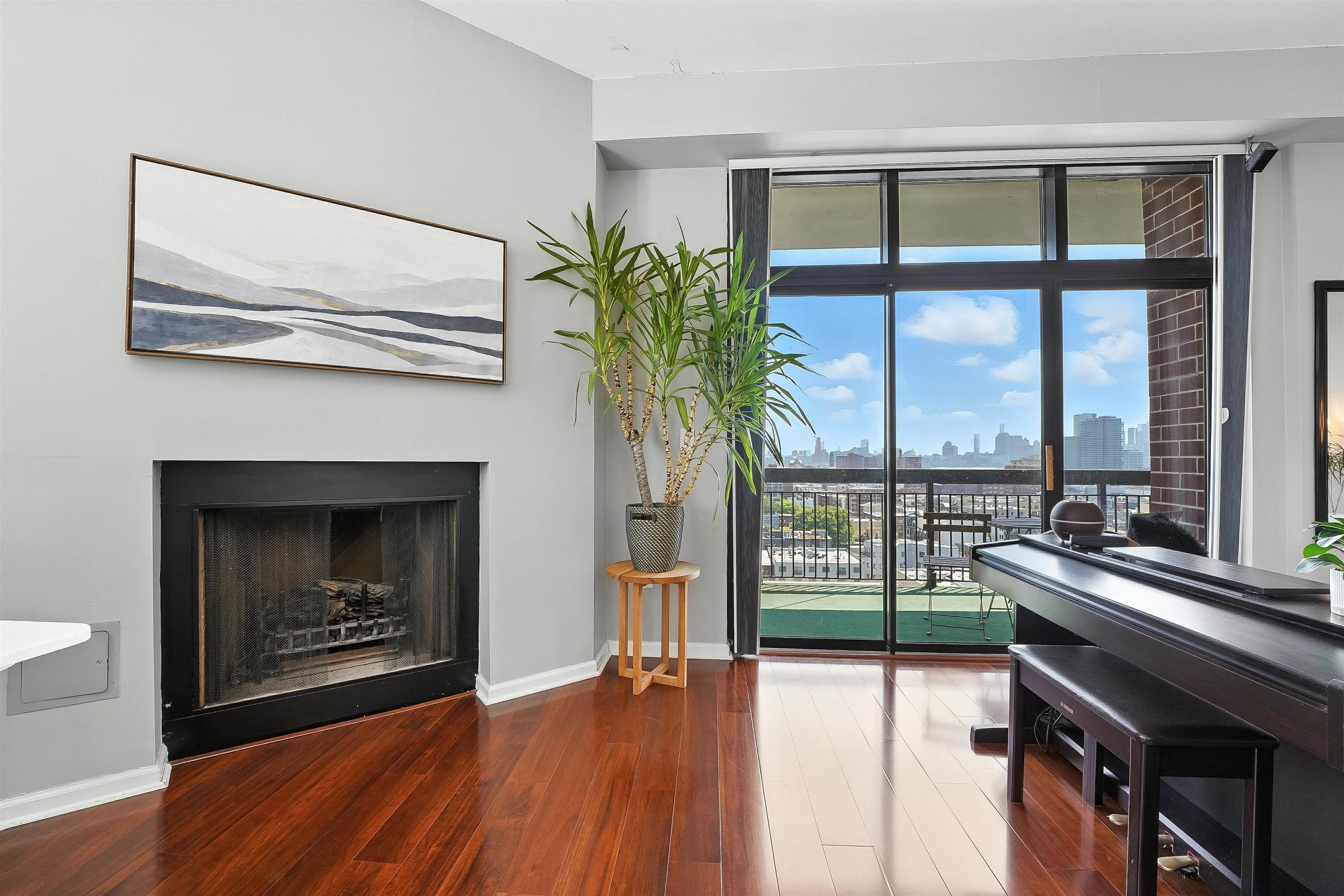 700 1ST ST Unit: 16PD