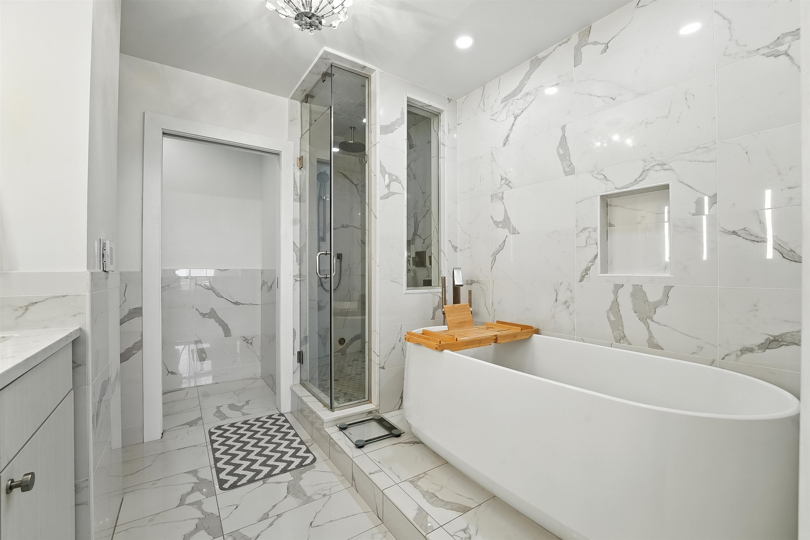 700 1ST ST Unit: 16D