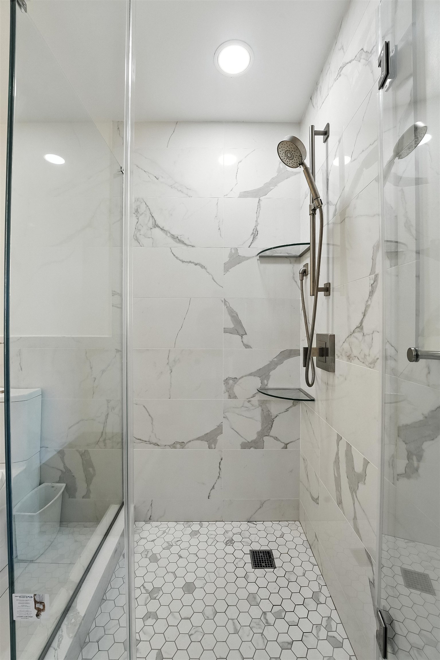 700 1ST ST Unit: 16D