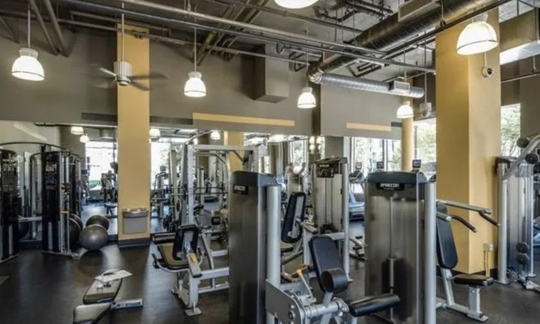 1450 WASHINGTON ST Unit: 406