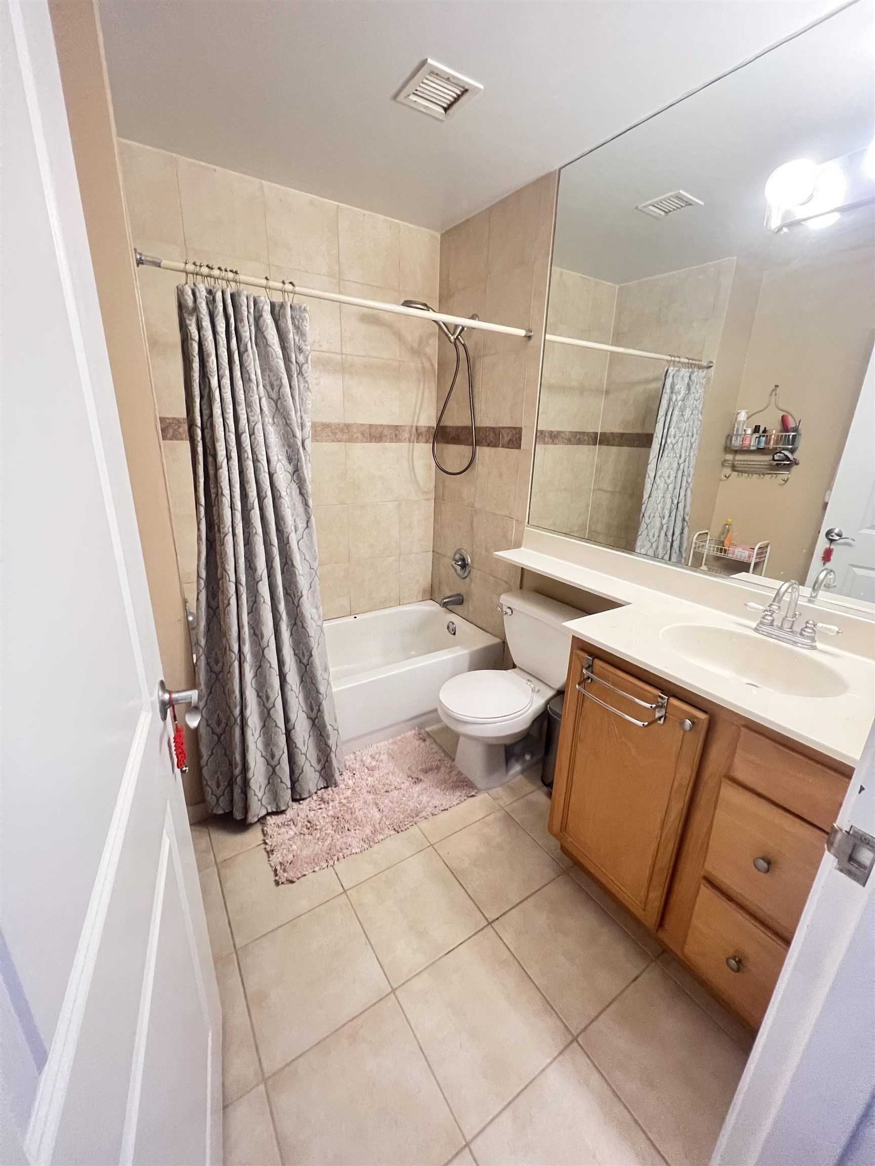 700 1ST ST Unit: 16PW