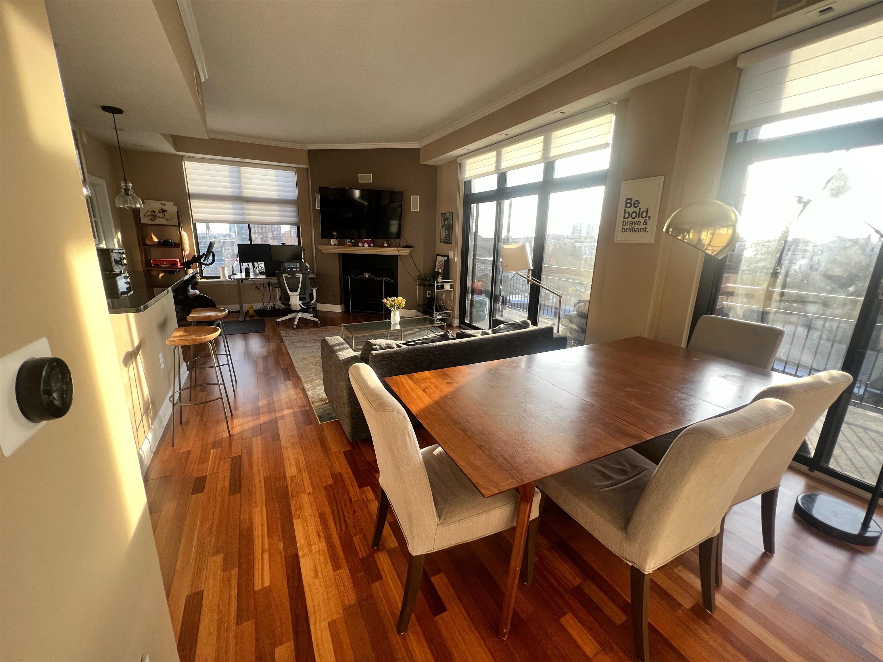 700 1ST ST Unit: 16PW