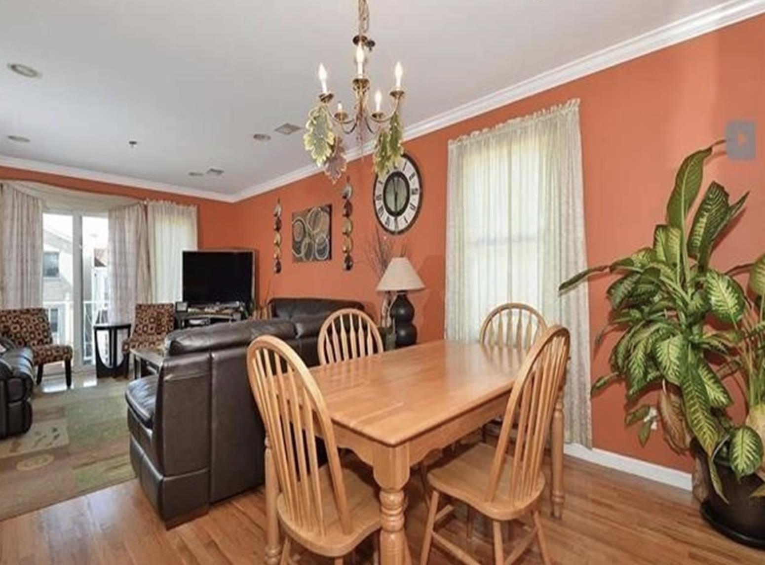 116 LAKE ST Unit: 3