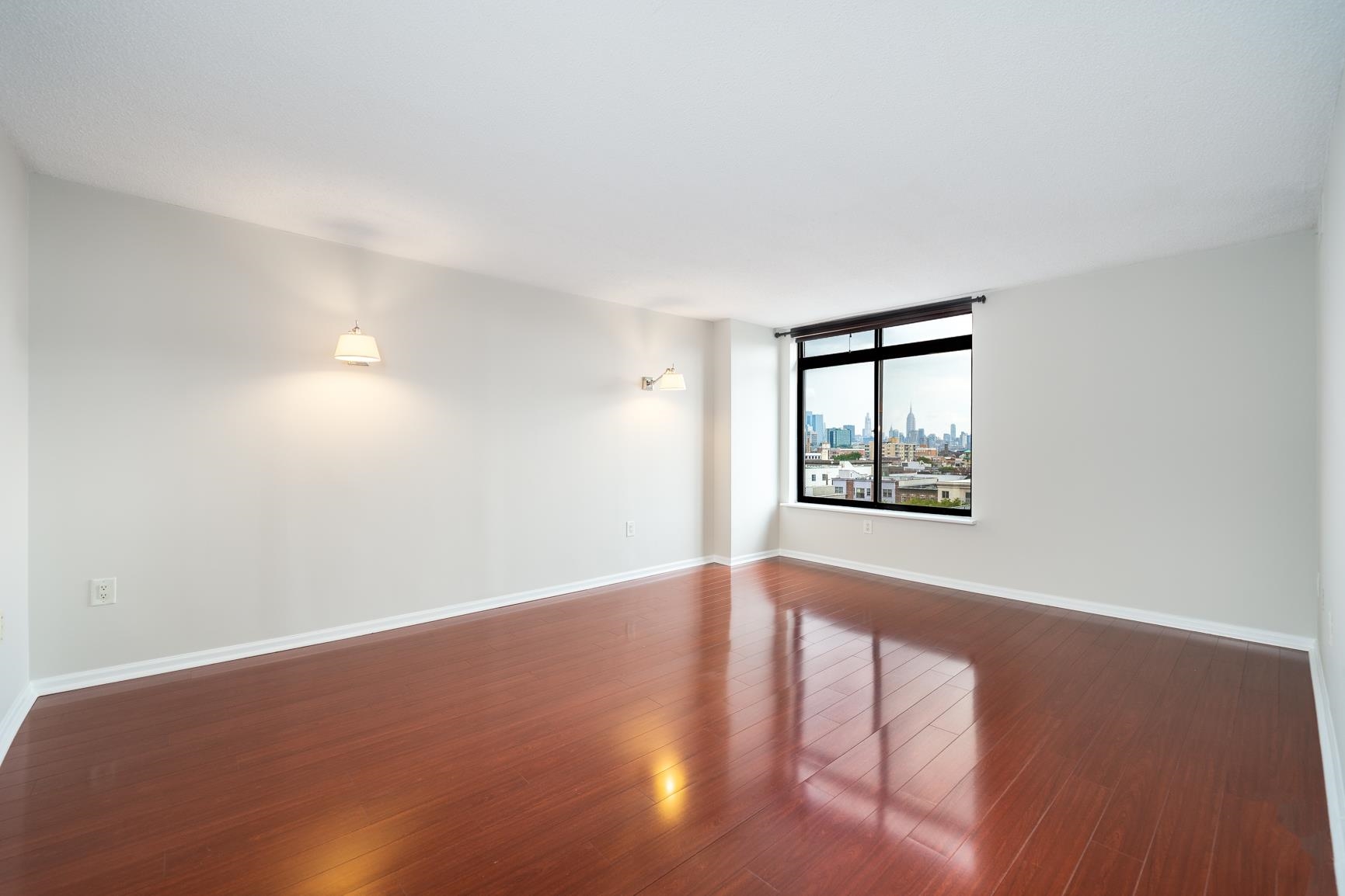 700 1ST ST Unit: 8H