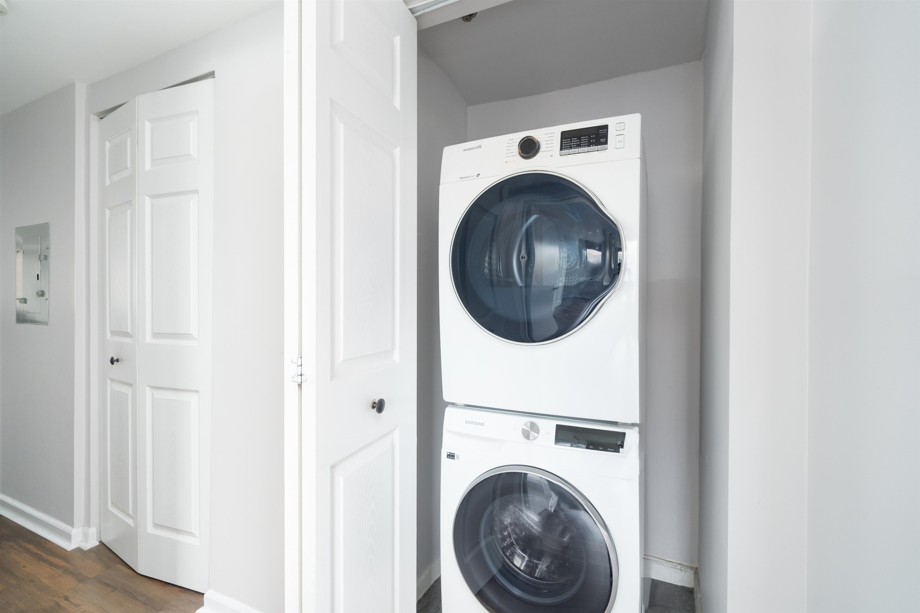700 1ST ST Unit: 8Q