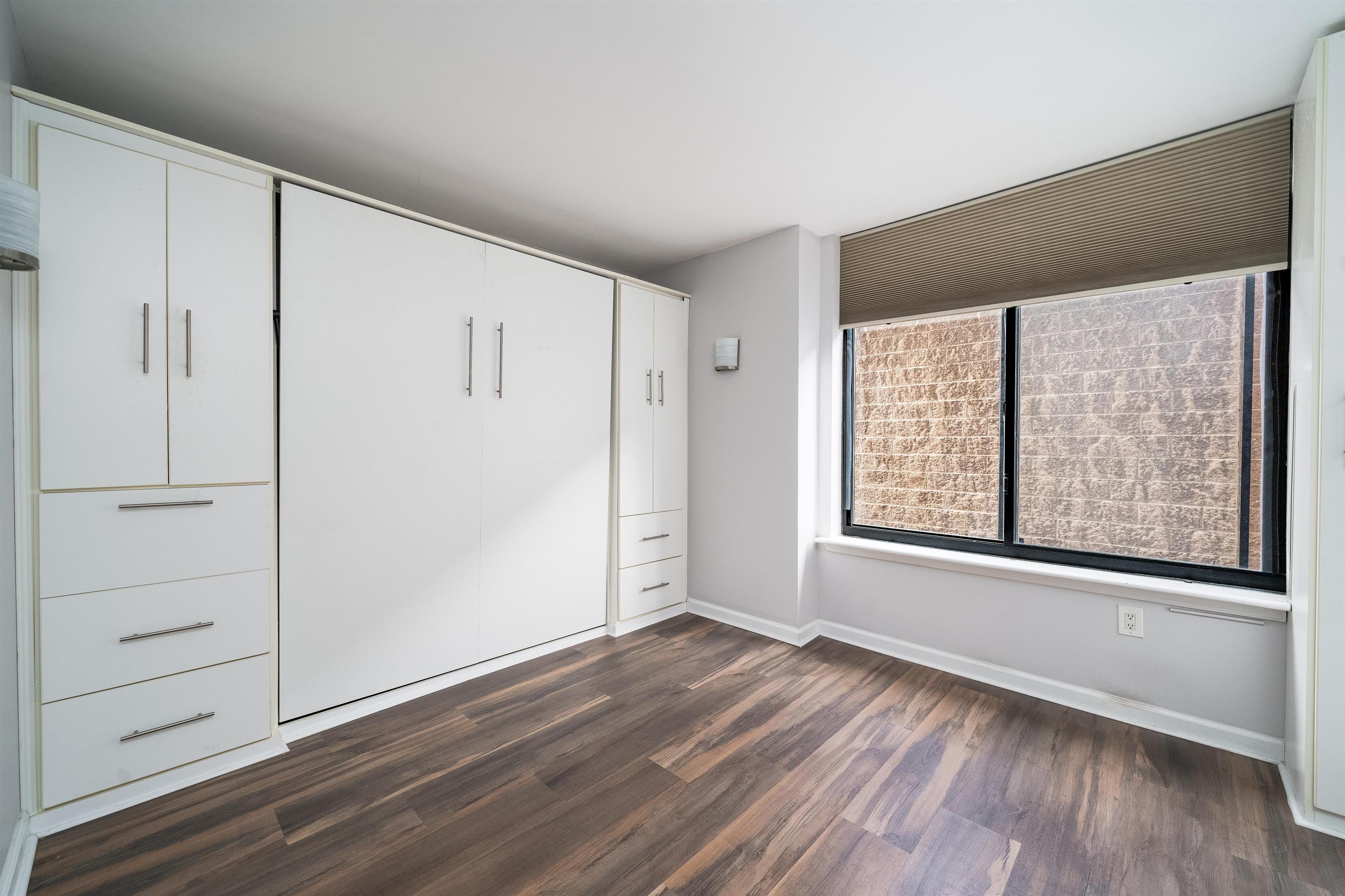 700 1ST ST Unit: 8Q