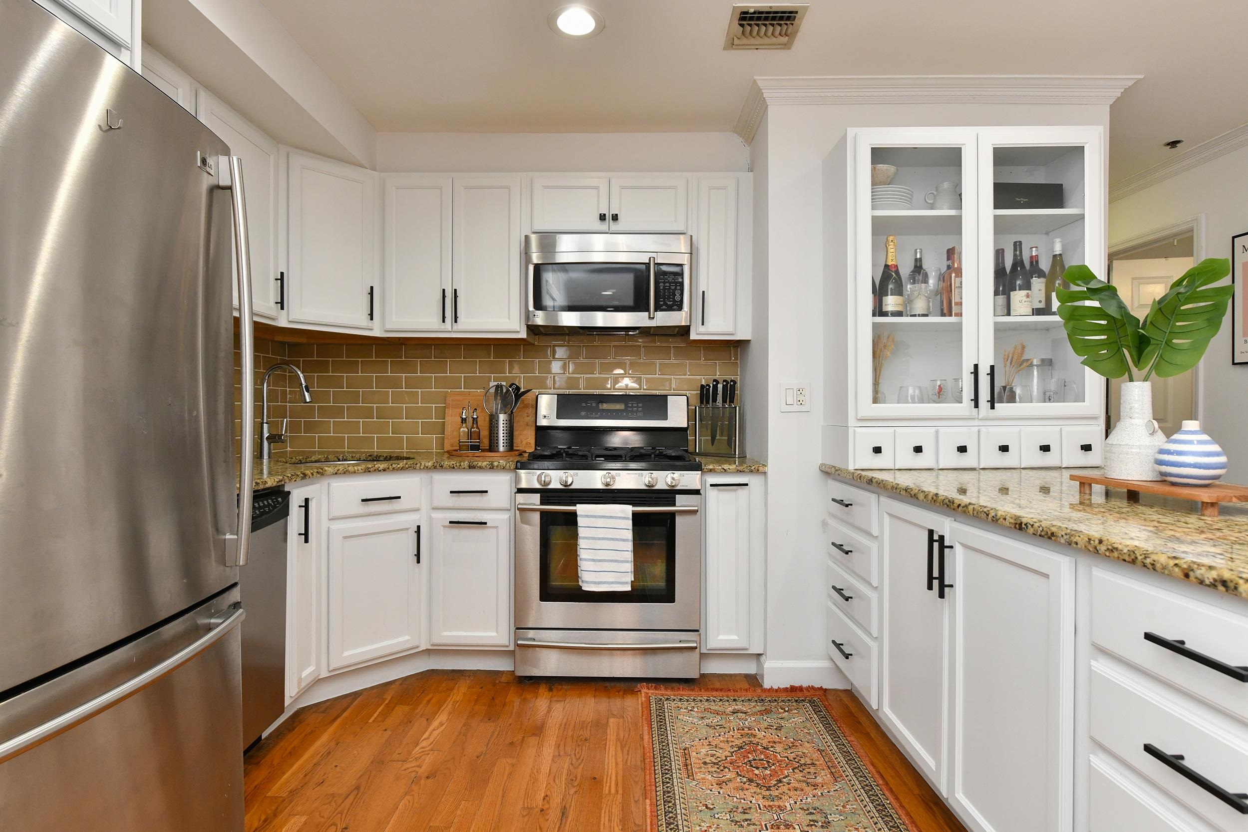 66 MADISON ST Unit: 2