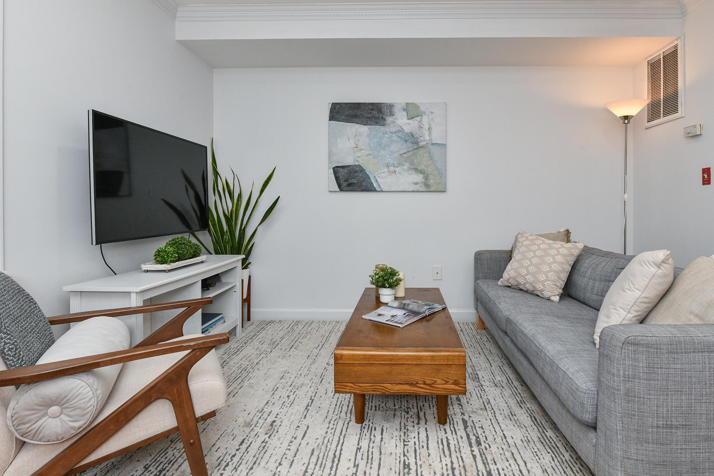 66 MADISON ST Unit: 2