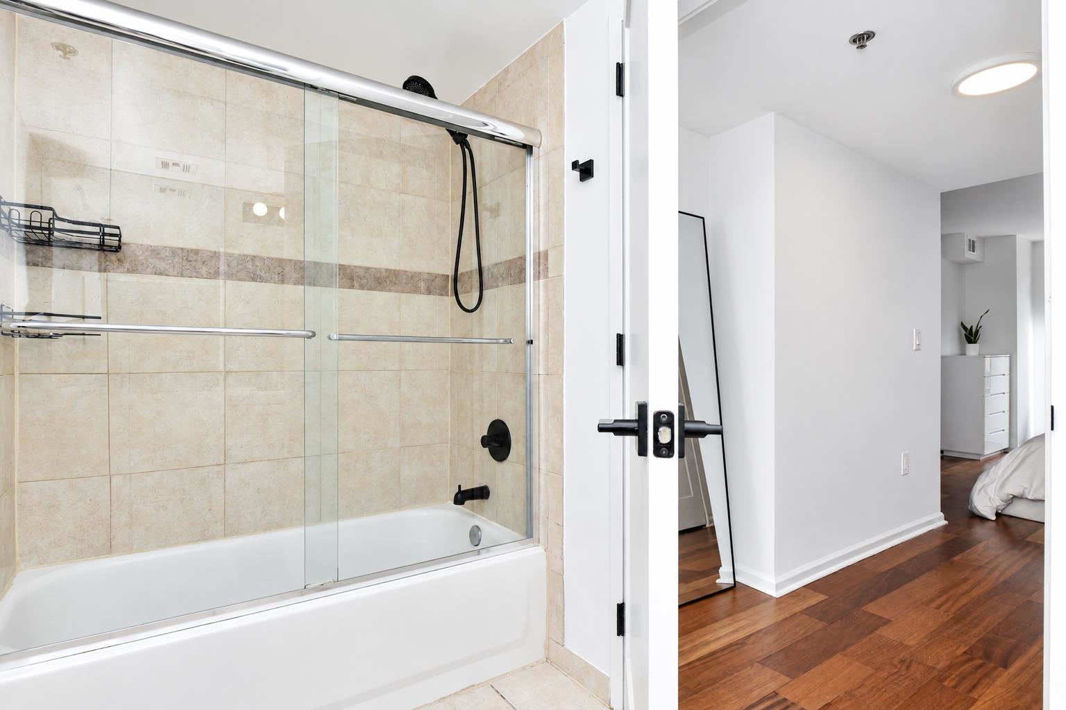 700 1ST ST Unit: 3T
