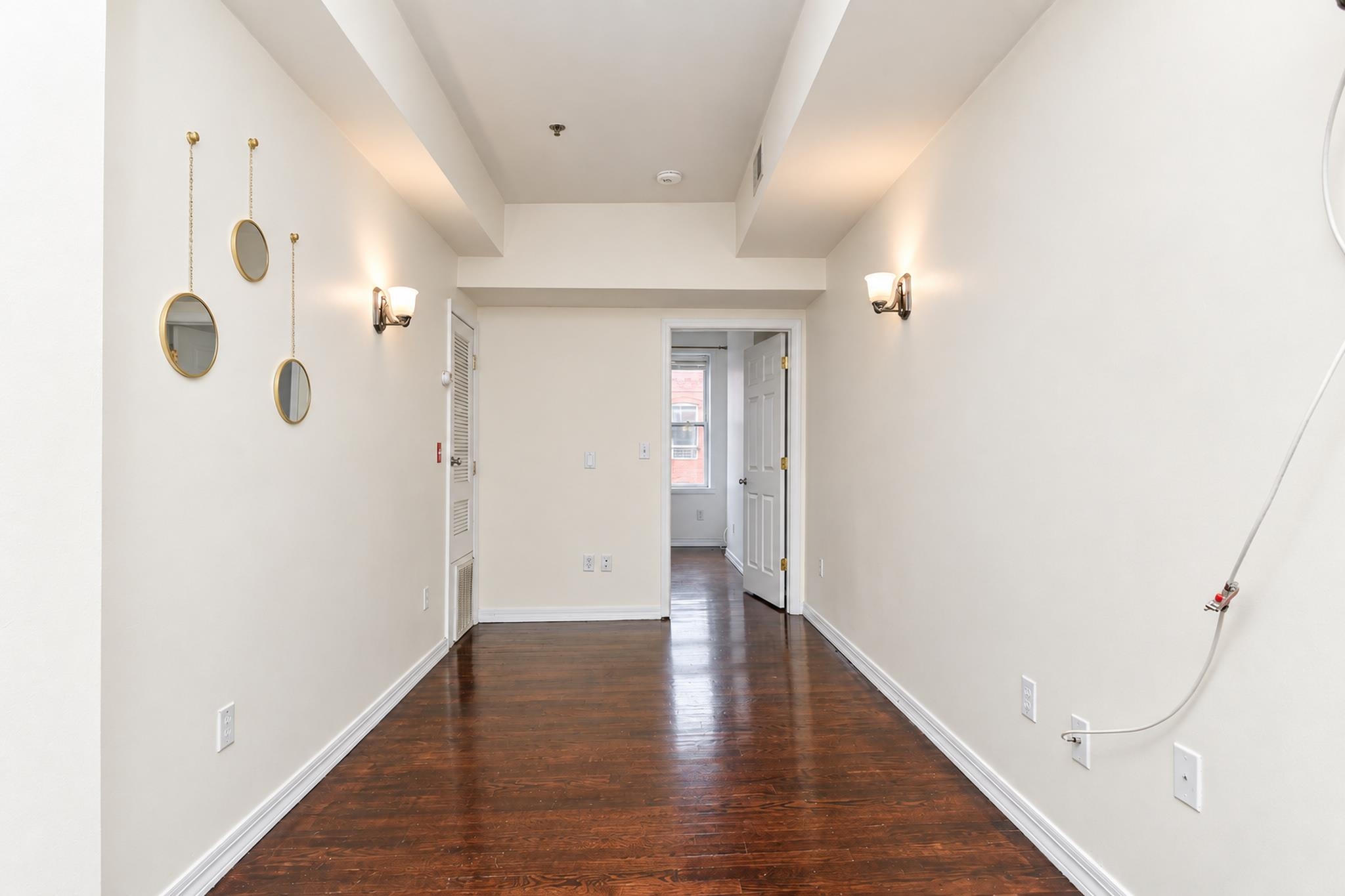 231 GRAND ST Unit: 4L