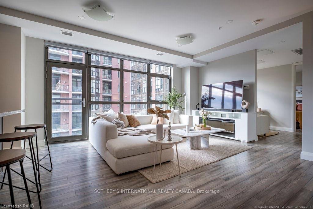 118 King Street E 716, Hamilton Unit: 716