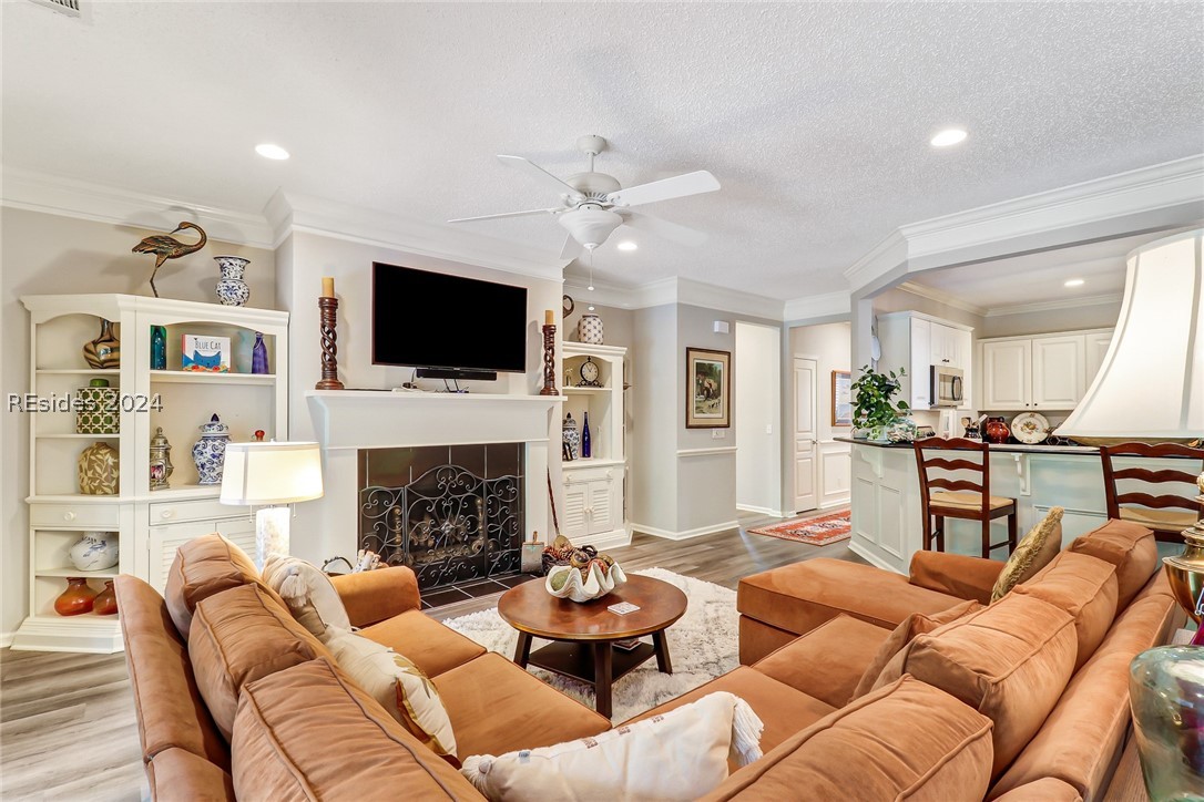 39 Concession Oak Drive