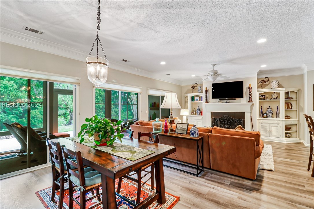 39 Concession Oak Drive