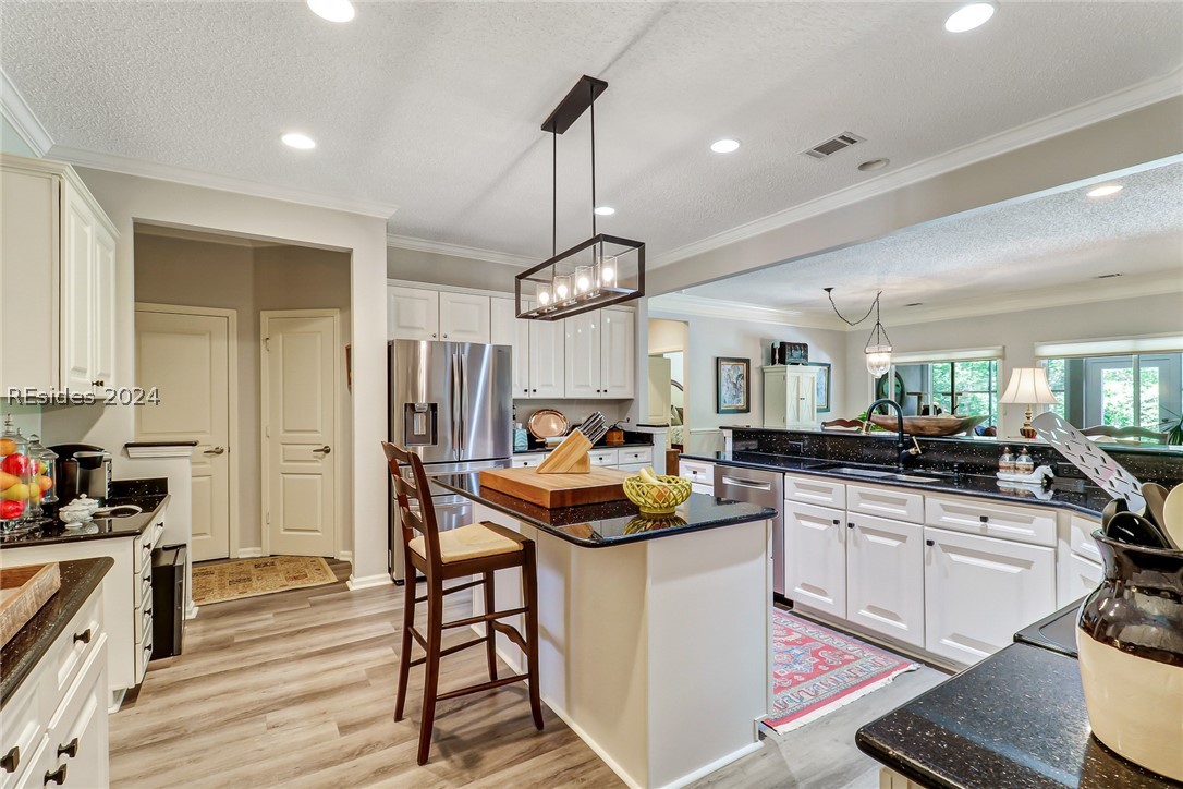 39 Concession Oak Drive