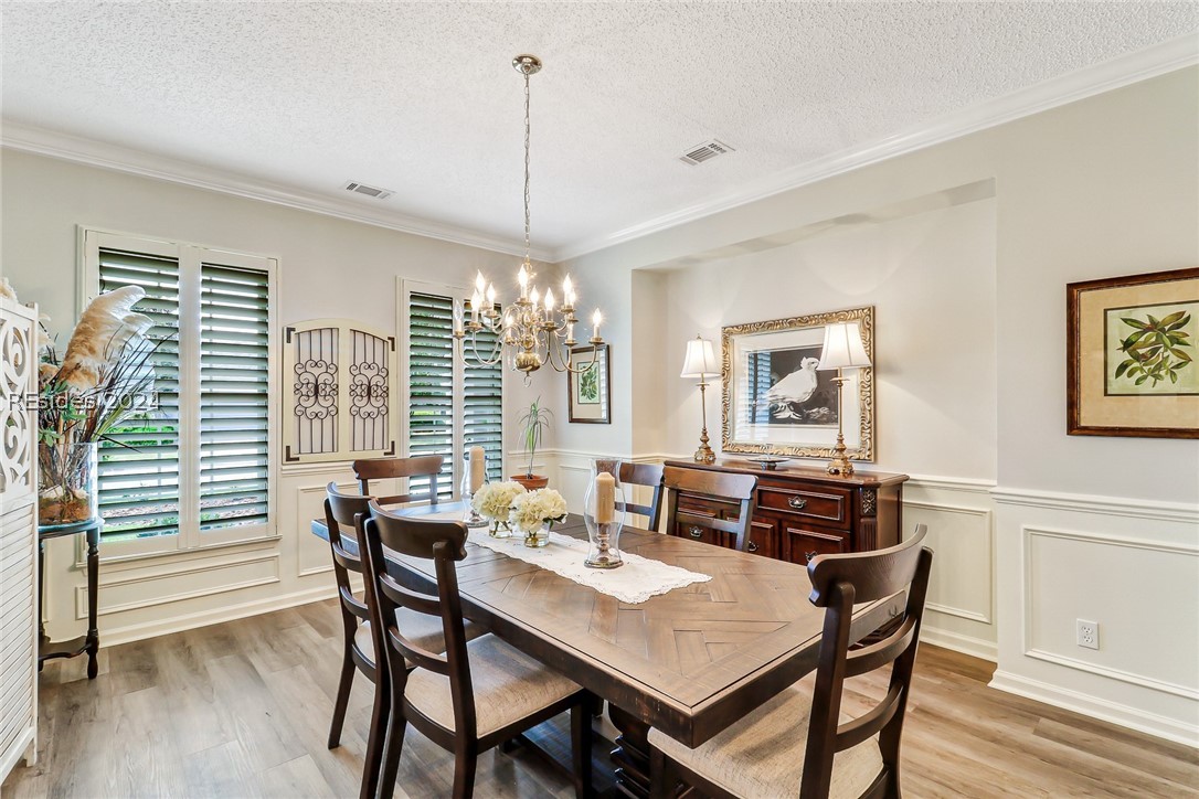 39 Concession Oak Drive