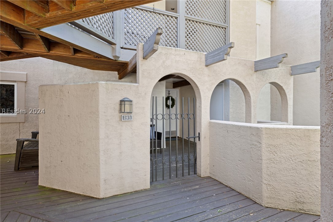 200 Colonnade Drive 193