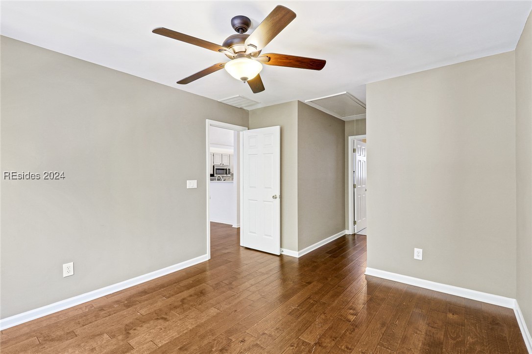 30 Valencia Drive 8A