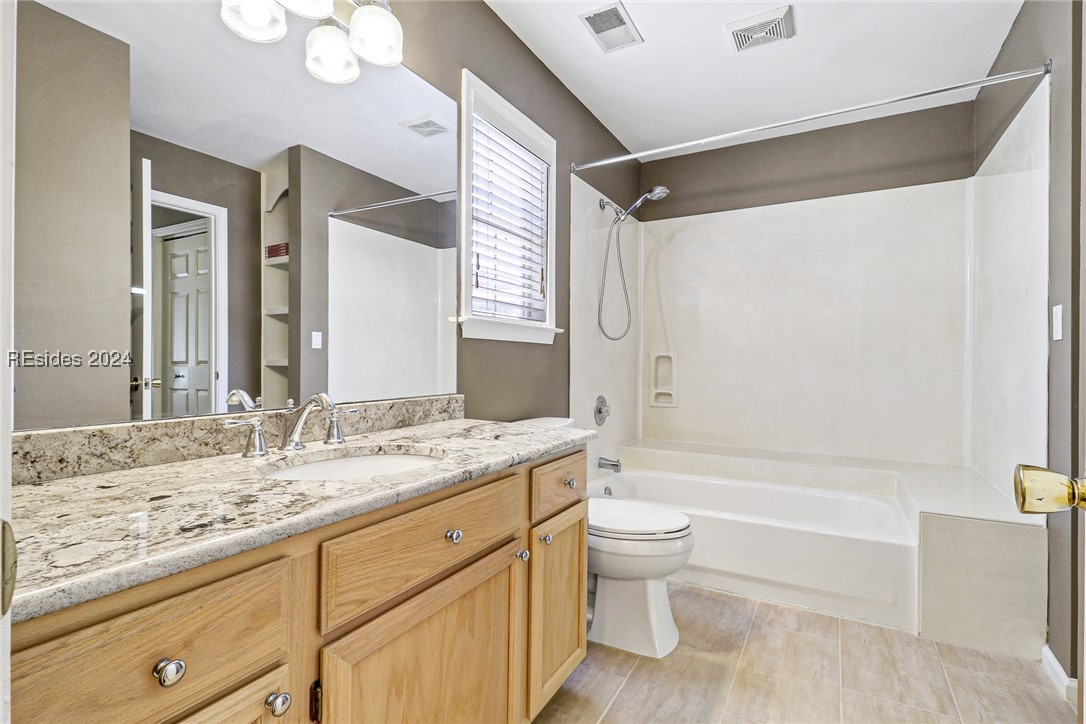 30 Valencia Drive 8A