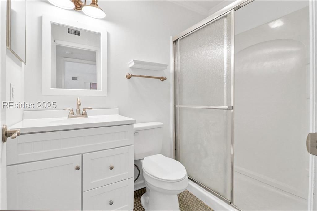 115 Forest Cove Unit: 115