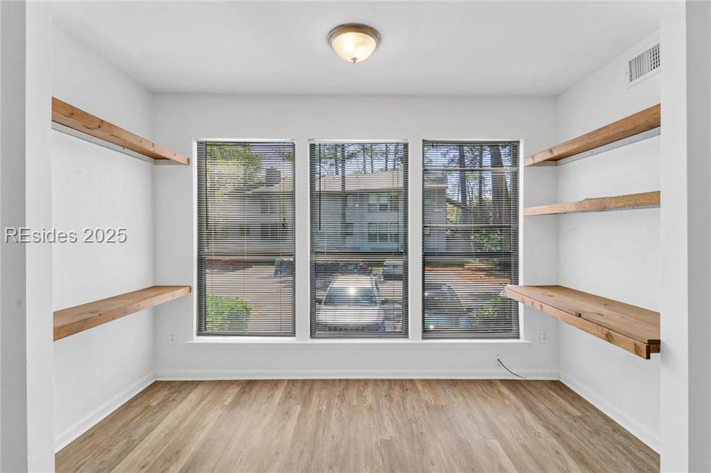 115 Forest Cove Unit: 115