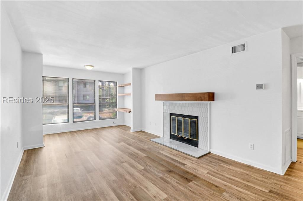 115 Forest Cove Unit: 115