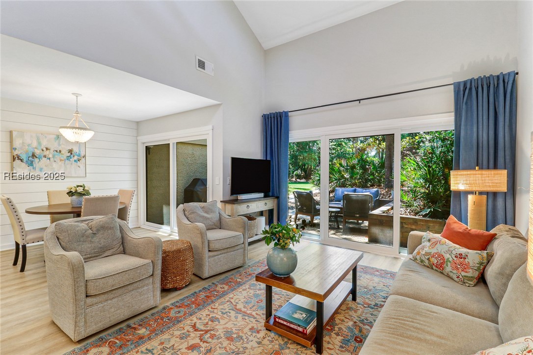 43 Cordillo Pkwy Unit: 110