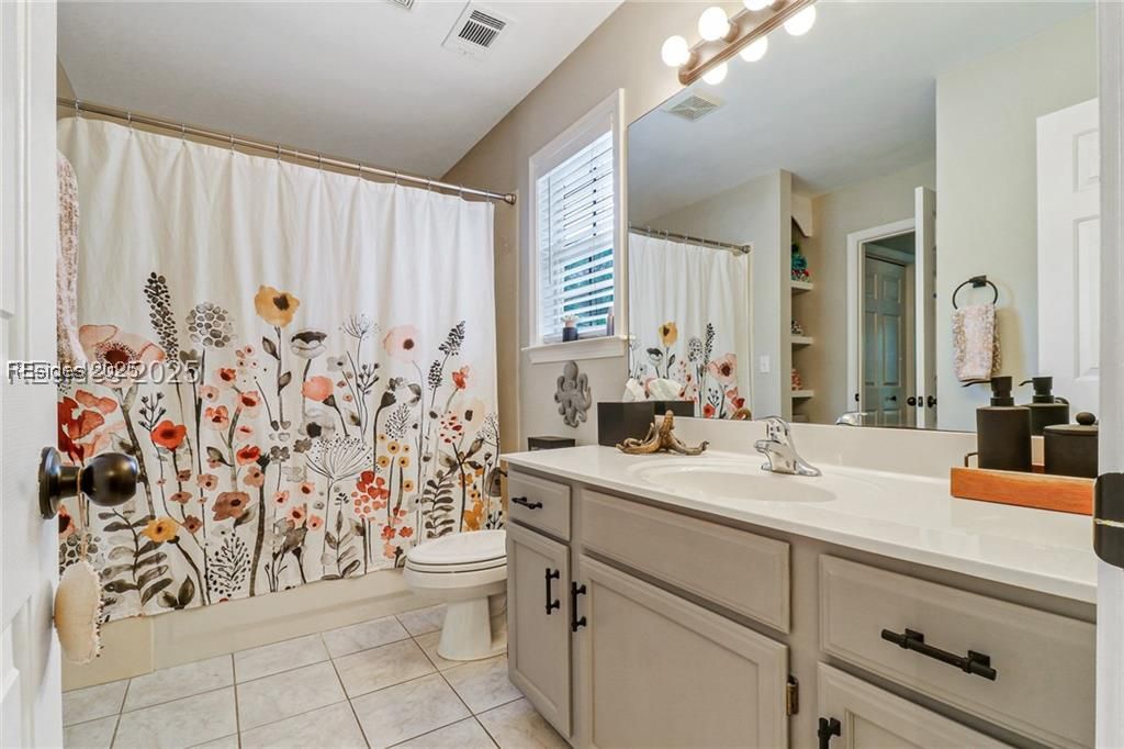 30 Valencia Drive Unit: 2B