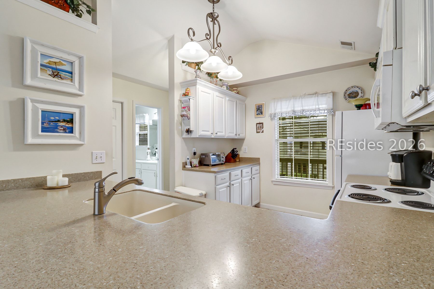 30 Valencia Drive Unit: 10B