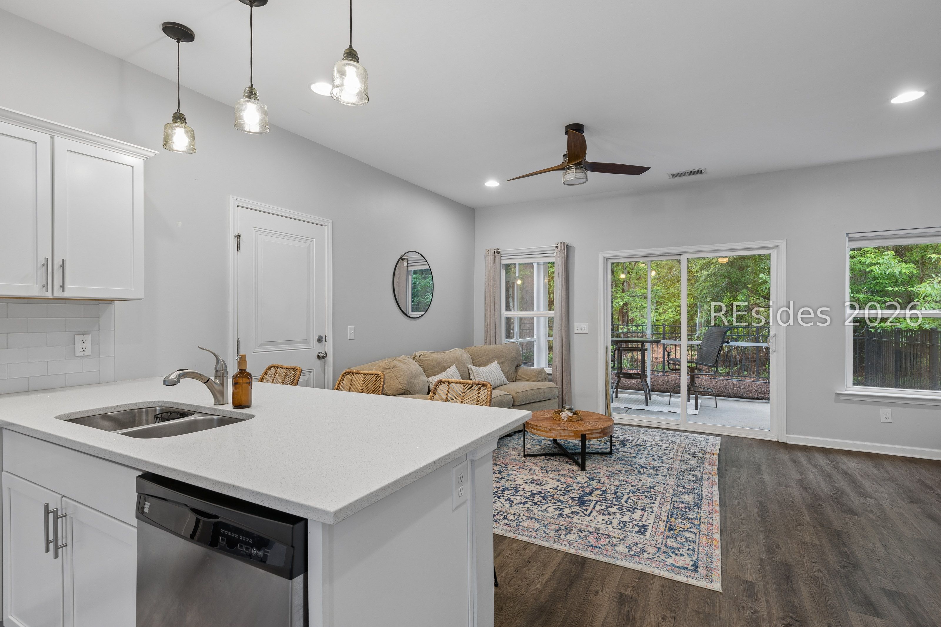 128 Plumgrass Street