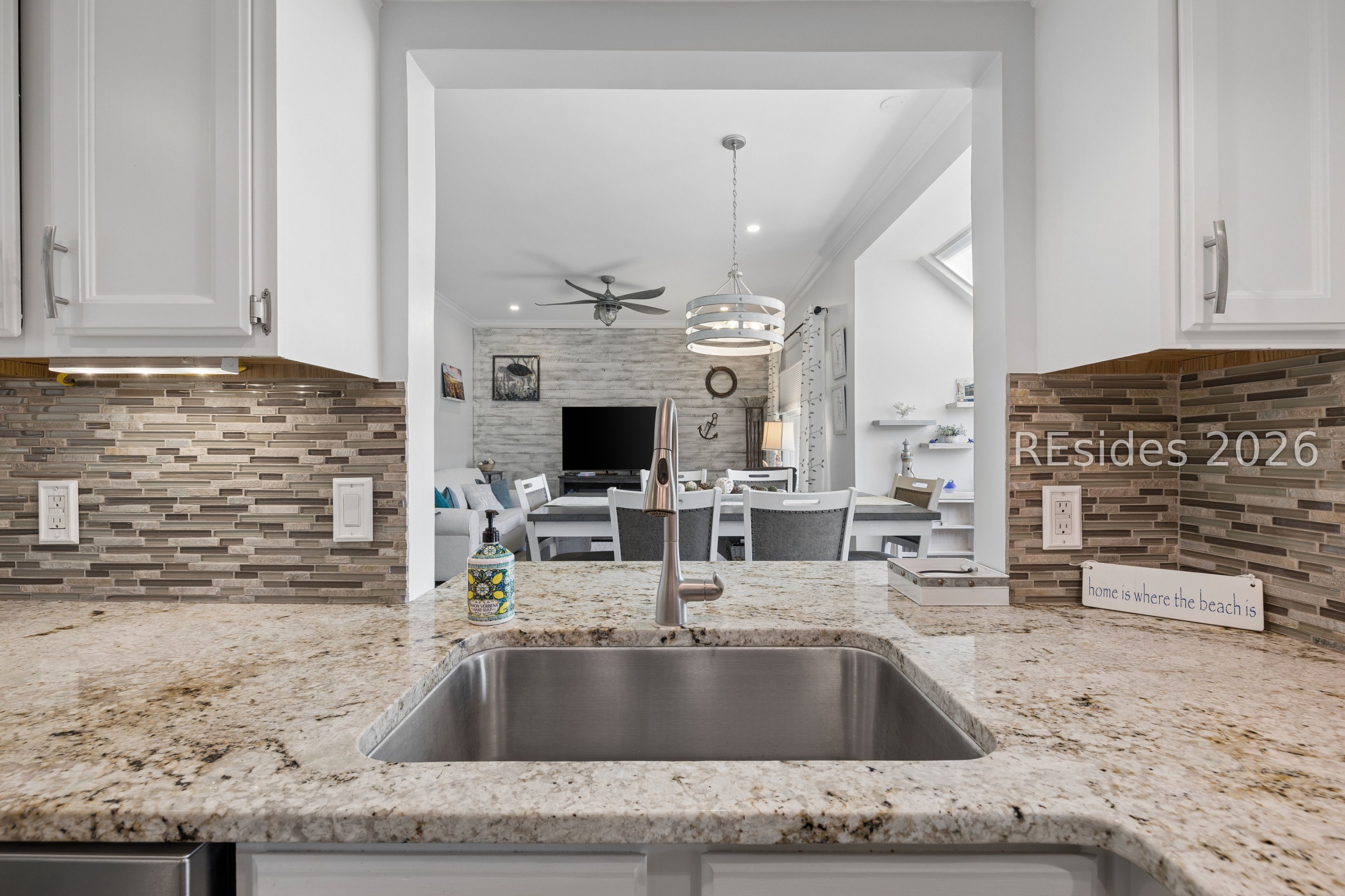 3 Shelter Cove Lane Unit: 7406