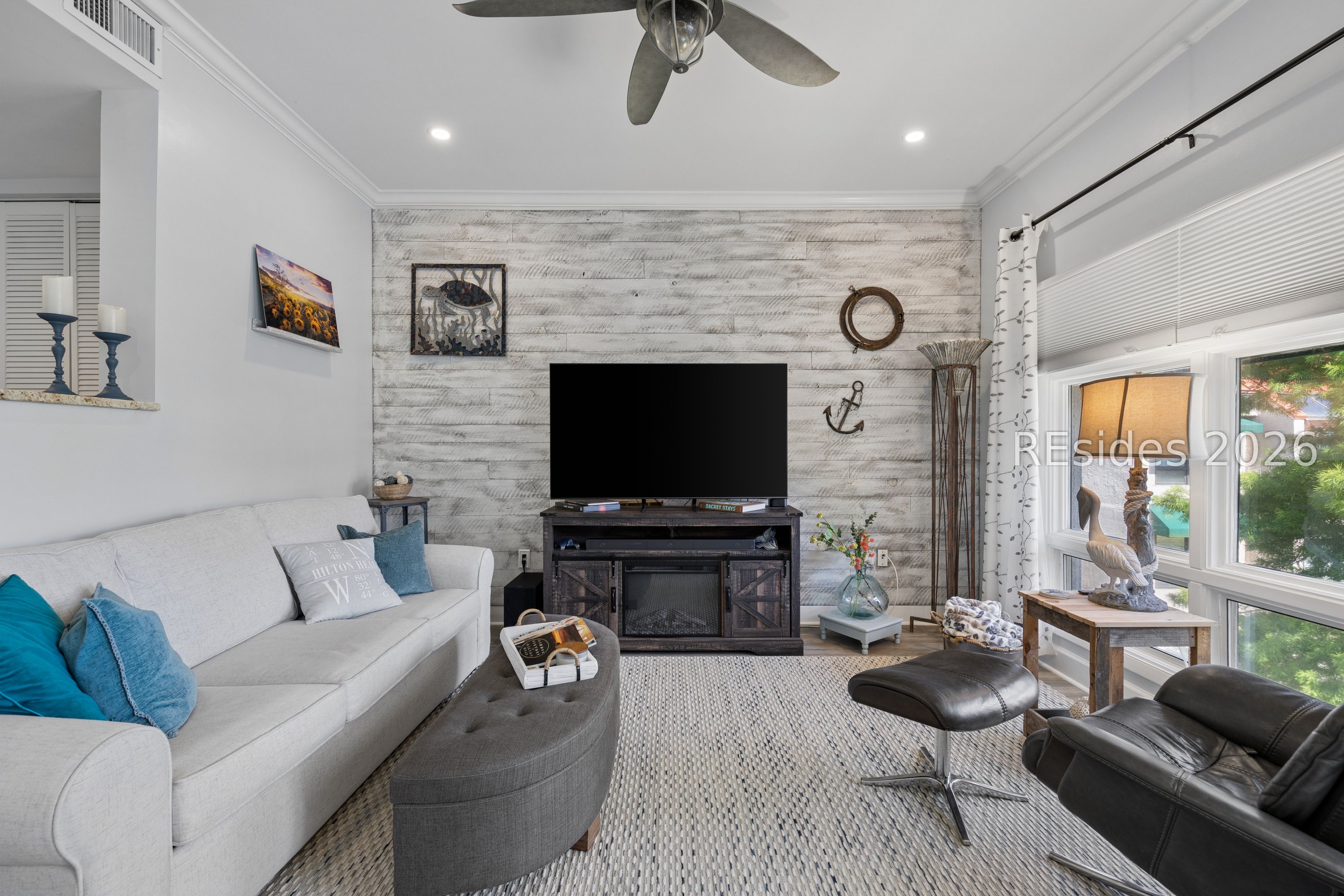3 Shelter Cove Lane Unit: 7406