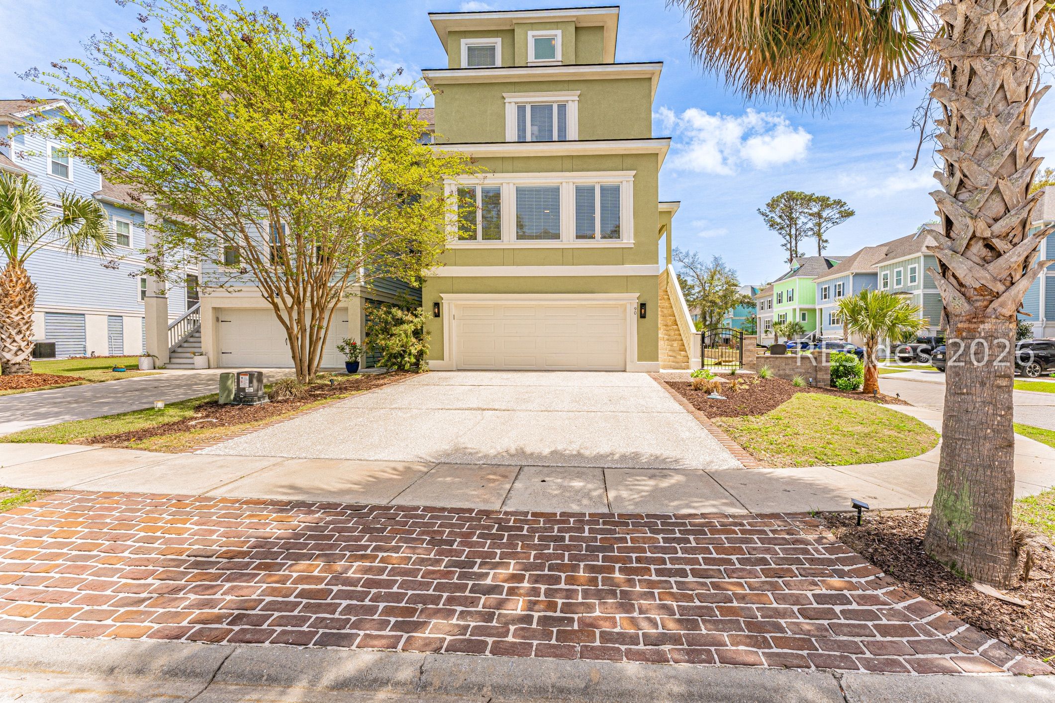 90 Sandcastle Court
