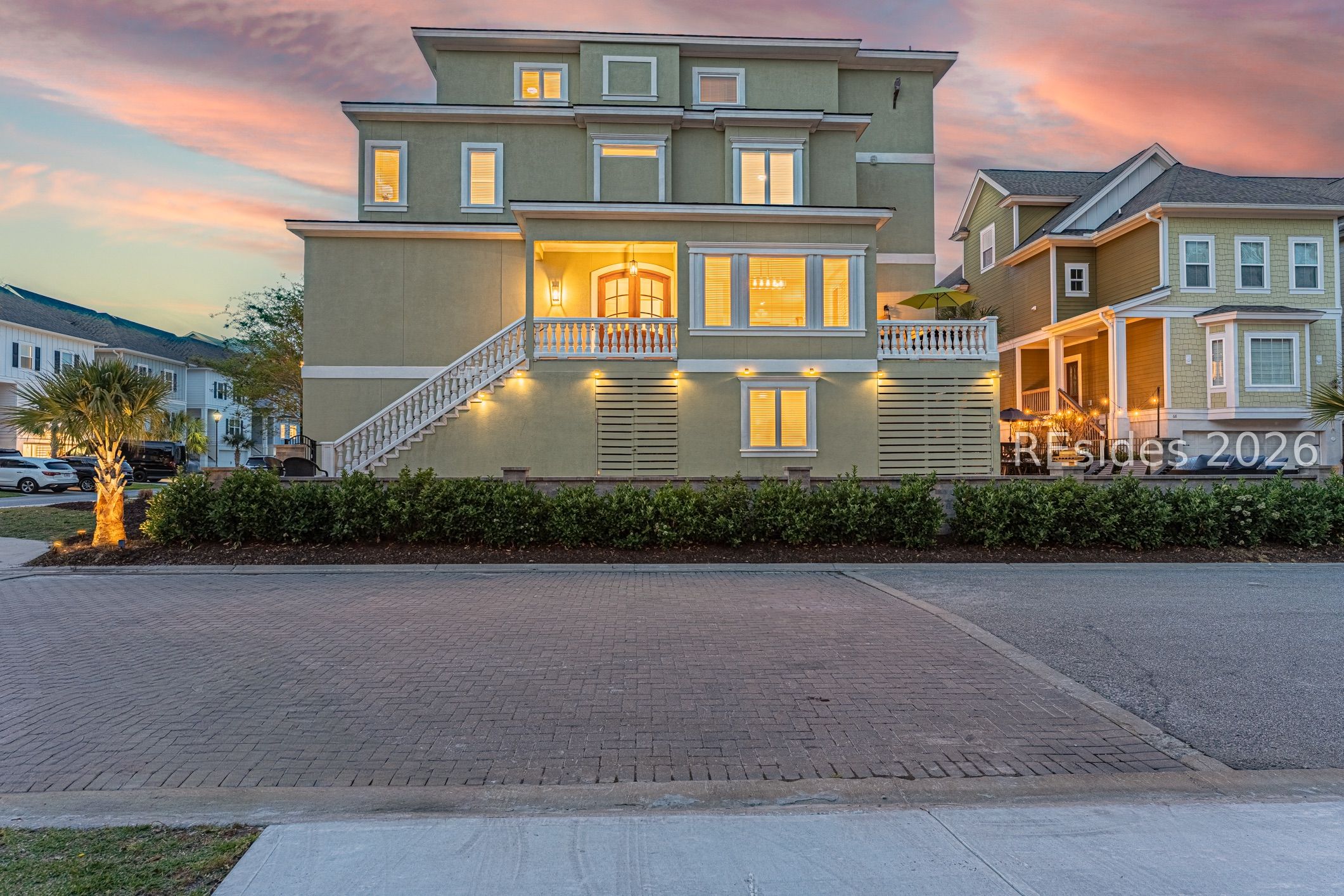 90 Sandcastle Court