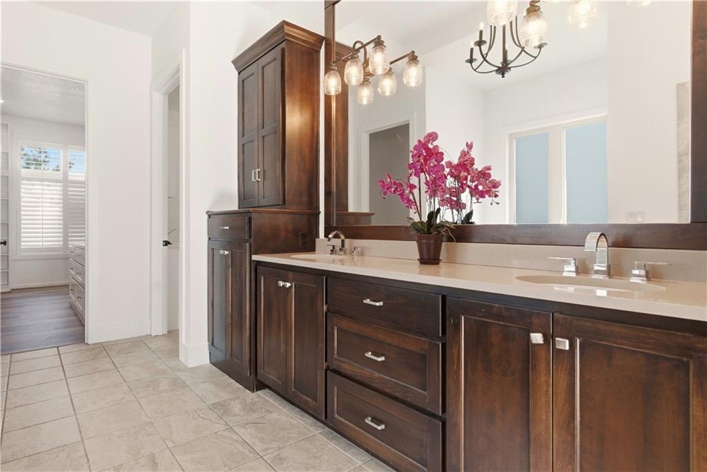 9903 W 152nd Terrace