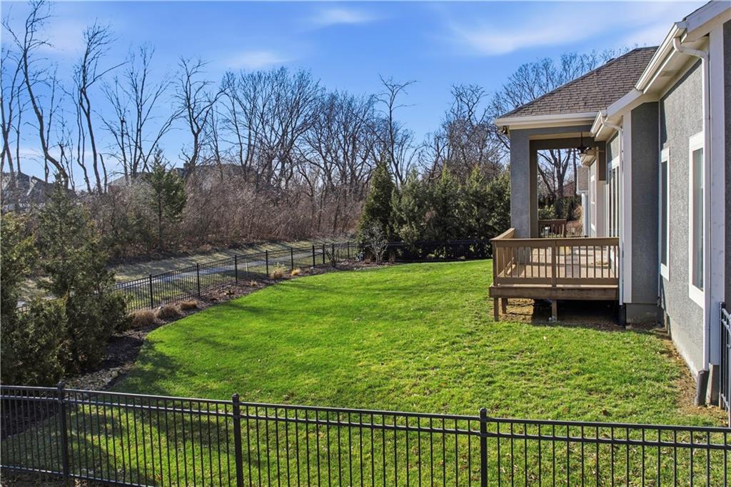 9903 W 152nd Terrace