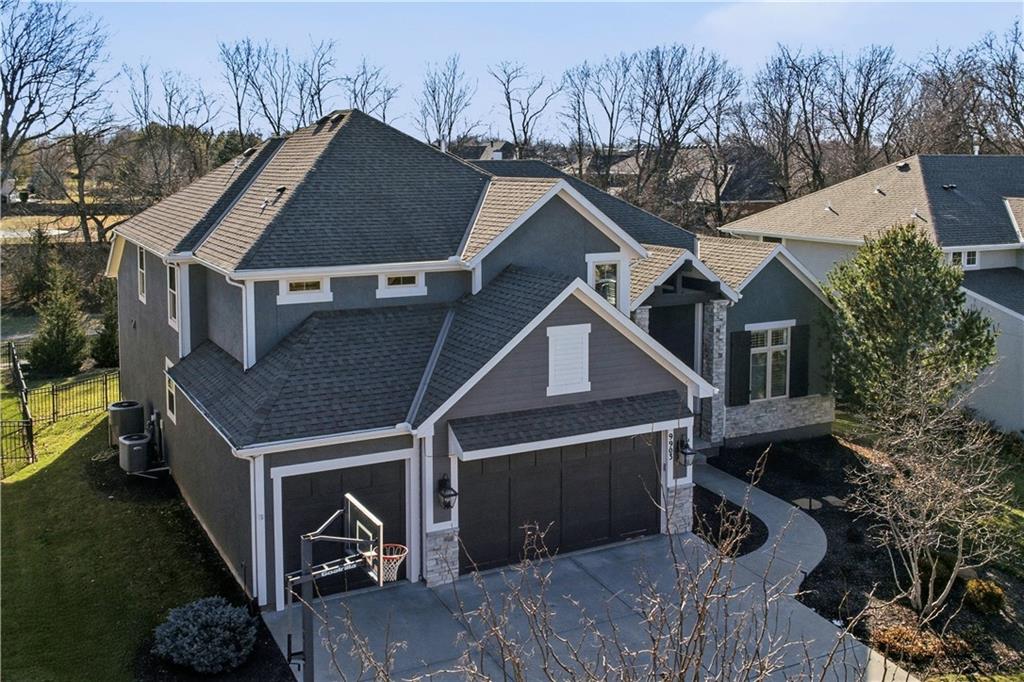 9903 W 152nd Terrace