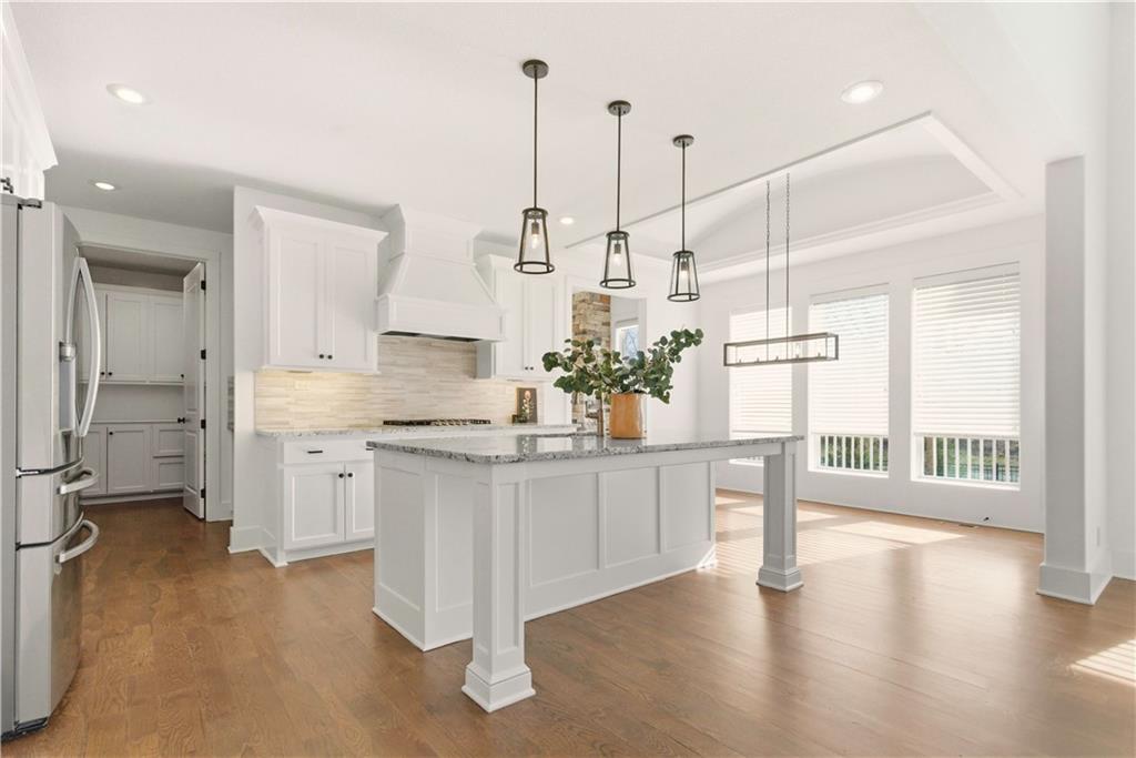 9903 W 152nd Terrace