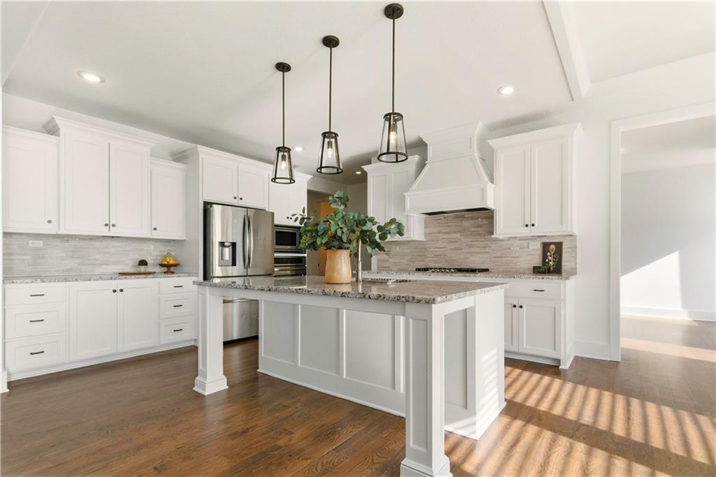 9903 W 152nd Terrace