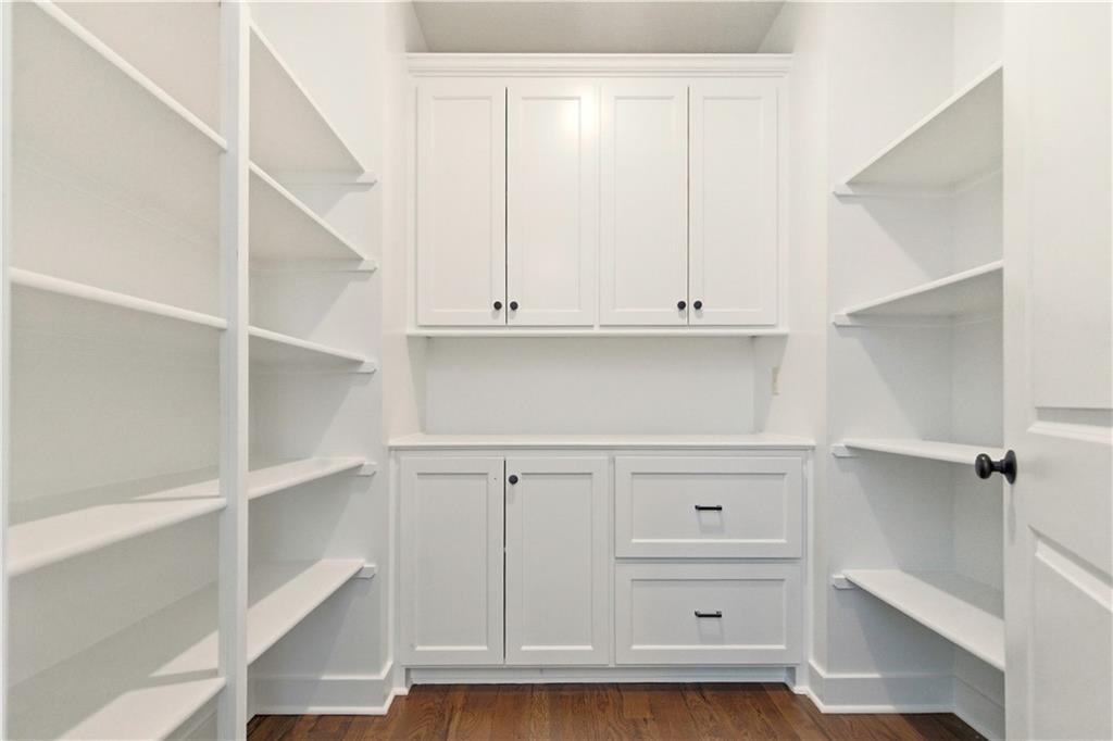 9903 W 152nd Terrace