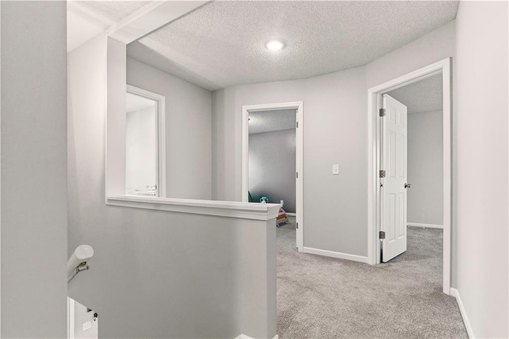 1701 E Sheridan Bridge Lane