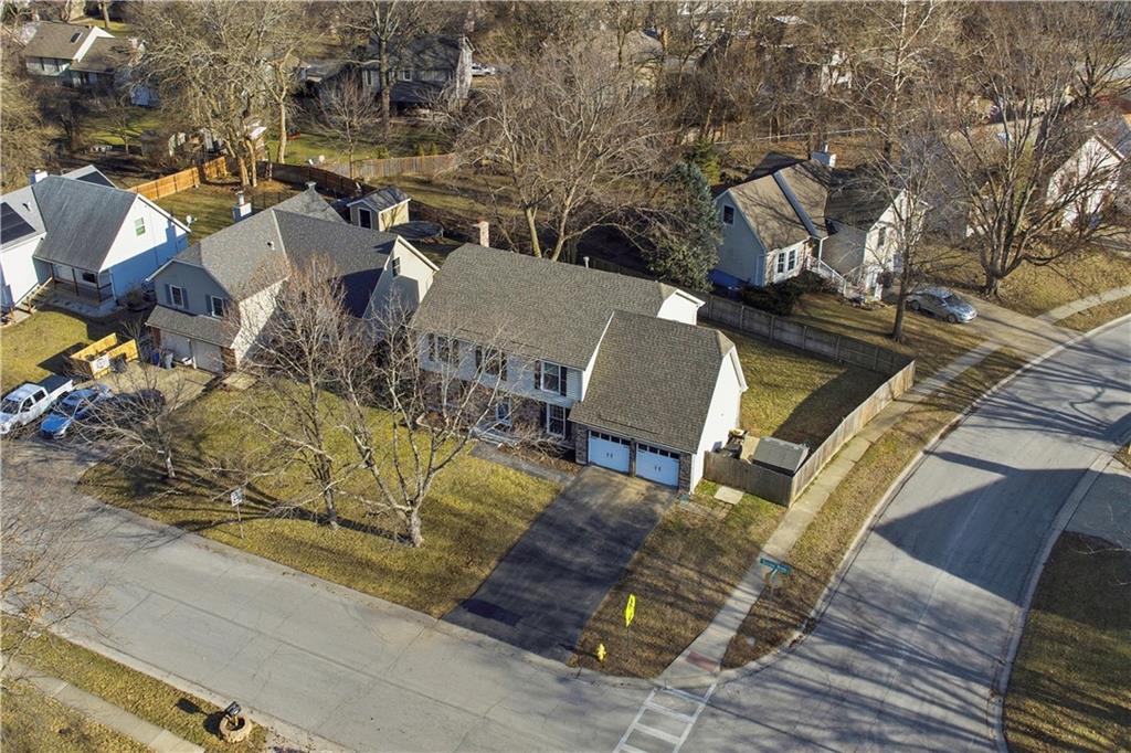 1701 E Sheridan Bridge Lane