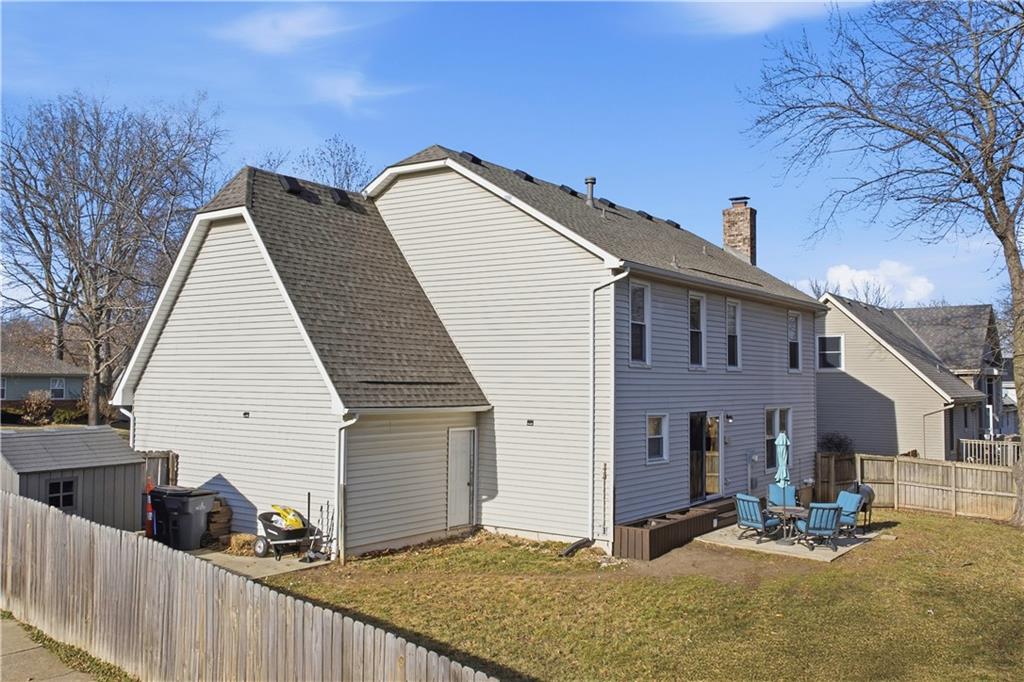 1701 E Sheridan Bridge Lane