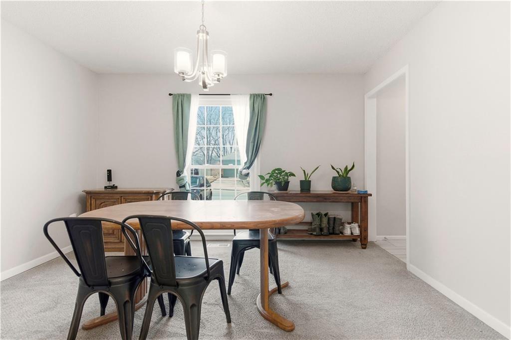 1701 E Sheridan Bridge Lane