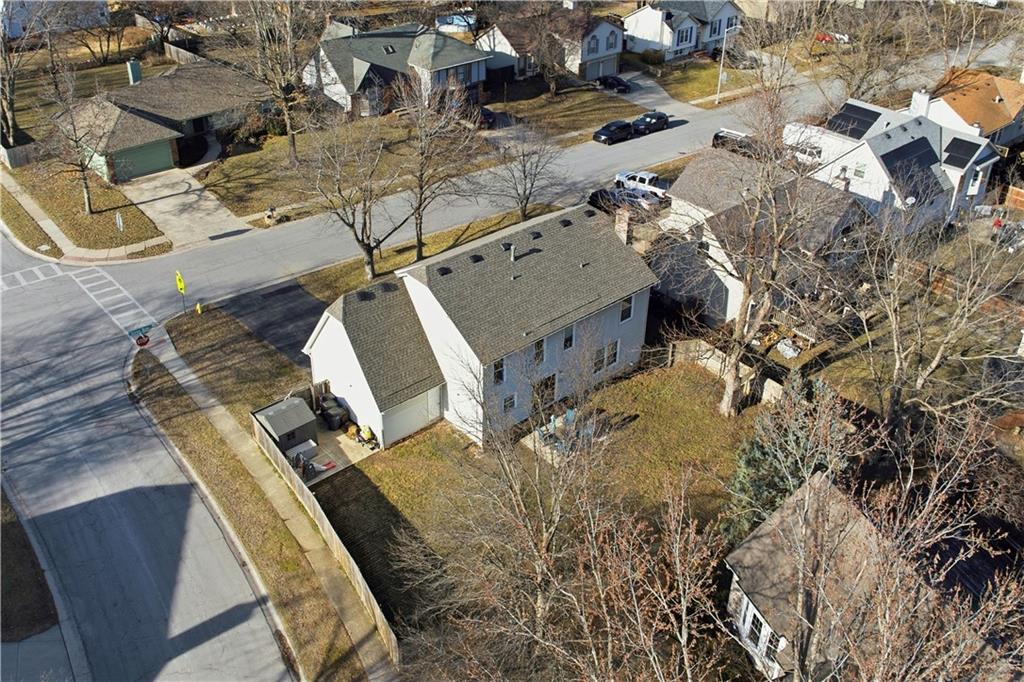 1701 E Sheridan Bridge Lane