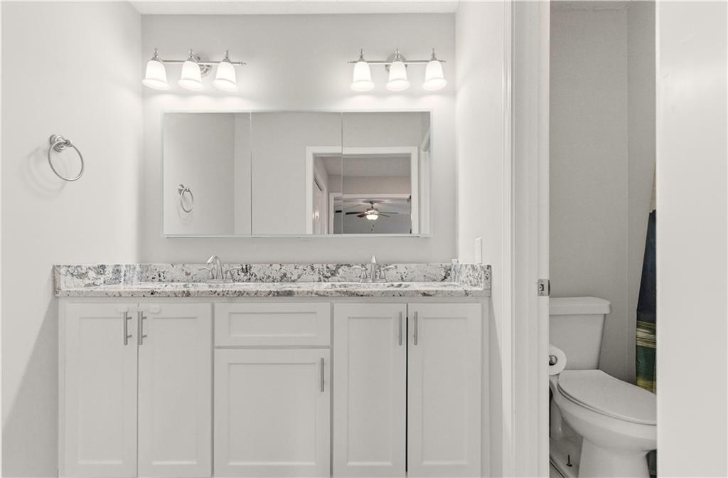 1701 E Sheridan Bridge Lane