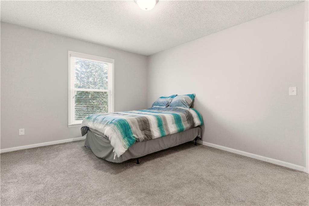 1701 E Sheridan Bridge Lane