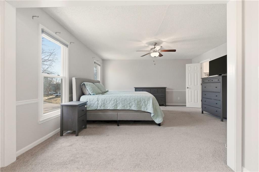 1701 E Sheridan Bridge Lane